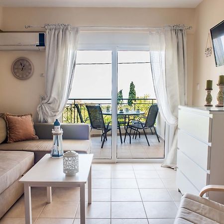 Lovely Apartment Next To The Sea Lygia Korinthias Ligia  Zewnętrze zdjęcie